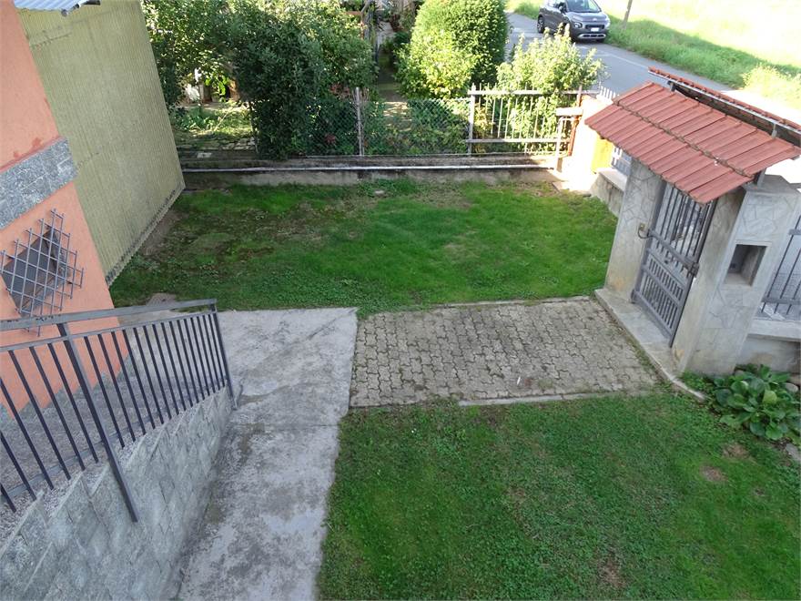 Photo 25