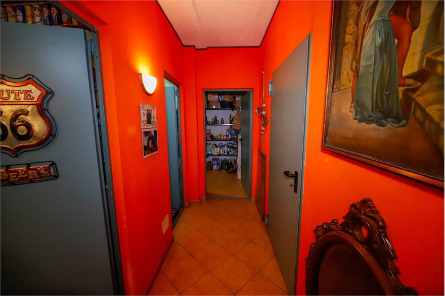 Photo 34